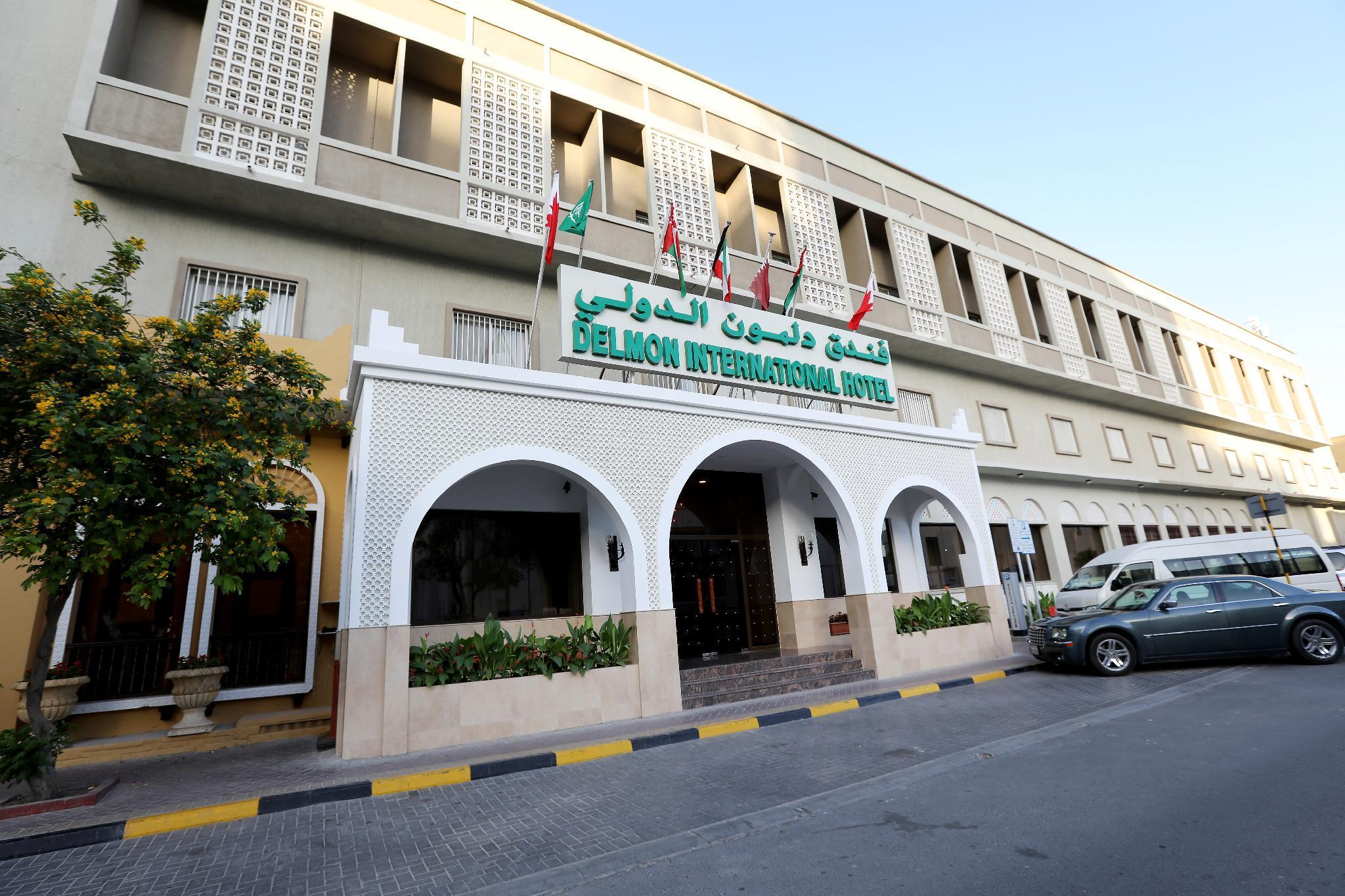 Delmon International Hotel Manama Exterior foto