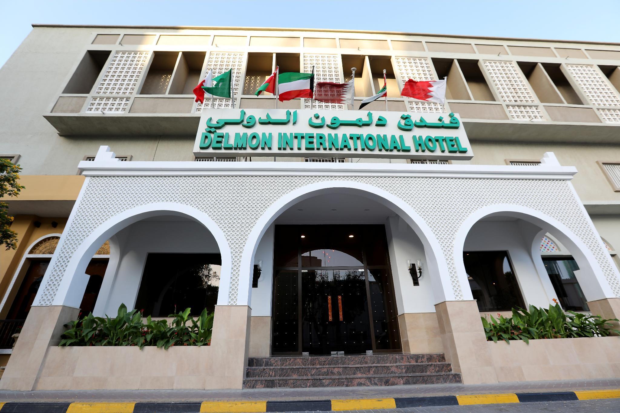 Delmon International Hotel Manama Exterior foto