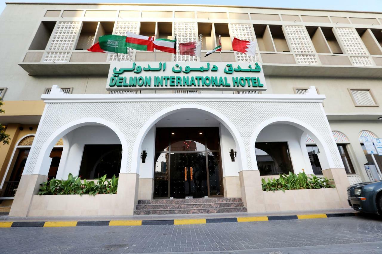 Delmon International Hotel Manama Exterior foto